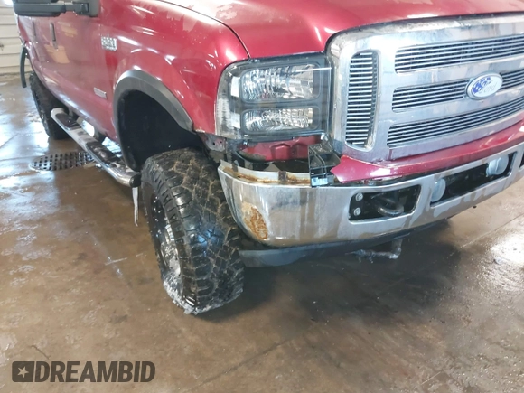 2002 Ford Super Duty F-250 XL with VIN 1FTNW21F52EB32227, listed as a IAAI auction lot 41589142 with 204,441 mi miles. Bid and sale history available at carsss.com. Image 6.