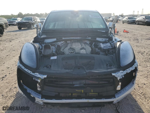 2024 Porsche Macan with VIN WP1AA2A57RLB02901, listed as a Copart auction lot 49342575 with 8,167 mi miles and Salvage Title. Bid and sale history available at carsss.com. Image 5.