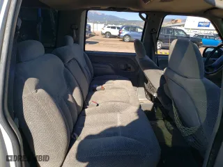 1995 Chevrolet Suburban with VIN 1GNFK16KXSJ398745, listed as a Copart auction lot 67475634 with 165,548 mi miles and Salvage Title. Bid and sale history available at carsss.com. Image 11.