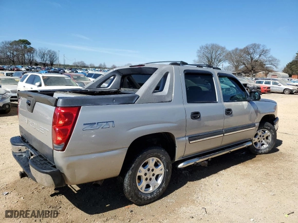 2004 Chevrolet Avalanche Z71 with VIN 3GNEK12T34G239063, listed as a Copart auction lot 46931915 with 226,794 mi miles and Salvage Title. Bid and sale history available at carsss.com. Image 3.