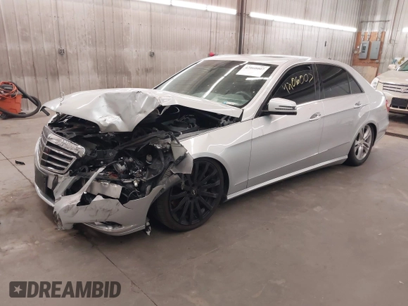2011 Mercedes-Benz E 550 Luxury с VIN WDDHF7CBXBA346597, выставлен на аукционе IAAI как лот 42060007 с пробегом 120 123 миль миль и . История ставок и продаж доступна на DreamBid. Изображение 2.