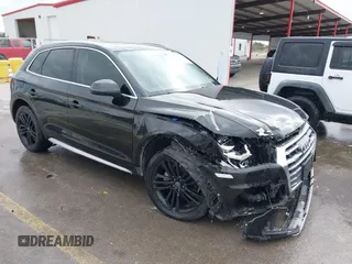 2018 Audi Q5 Premium Plus with VIN WA1BNAFY6J2228095, listed as a IAAI auction lot 41365264 with 75,191 mi miles. Bid and sale history available at carsss.com. Image 1.