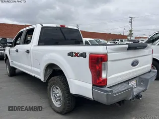 2019 Ford F-250 XL with VIN 1FT7W2BT6KED85165, listed as a IAAI auction lot 42694510 with 56,504 mi miles and . Bid and sale history available at DreamBid. Image 1.