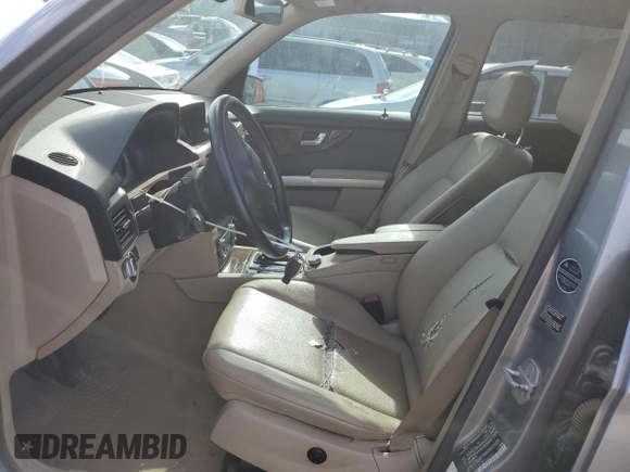 2011 Mercedes-Benz GLK 350 with VIN WDCGG5GB1BF534553, listed as a Copart auction lot 68680894 with Not Provided miles and Salvage Title. Bid and sale history available at DreamBid. Image 7.