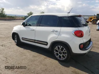 2014 FIAT 500L Trekking z VIN ZFBCFADH0EZ010826, wystawiony jako Copart lot #61063805 z przebiegiem 111 322 mil mil oraz Czysty tytuł • Clean title. Historia ofert i sprzedaży dostępna na DreamBid. Obrazek 2.