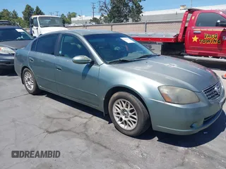 2005 Nissan Altima S with VIN 1N4AL11D05N405486, listed as a IAAI auction lot 42639892 with 266,238 mi miles and . Bid and sale history available at DreamBid. Image 1.
