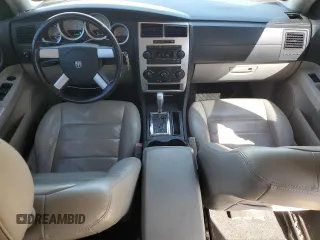 2007 Dodge Magnum z VIN 2D4FV47V57H842748, wystawiony jako Copart lot #75442024 z przebiegiem 95 869 mil mil oraz Szkoda całkowita • Salvage title. Historia ofert i sprzedaży dostępna na DreamBid. Obrazek 8.