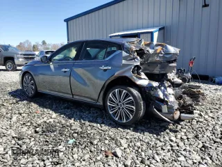 2023 Nissan Altima SL with VIN 1N4BL4EV5PN363165, listed as a Copart auction lot 50134295 with 52,342 mi miles and Non Repairable. Bid and sale history available at DreamBid. Image 2.