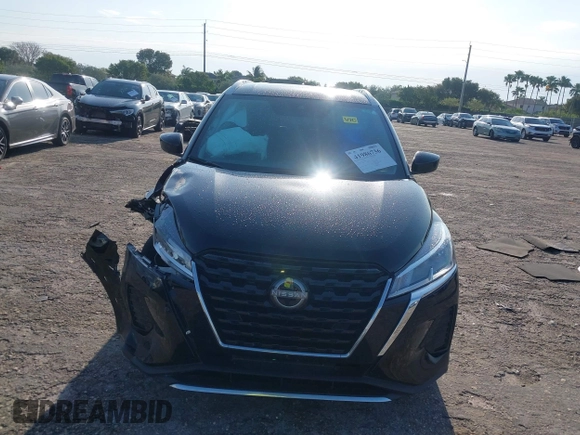 2024 Nissan Kicks SV with VIN 3N1CP5CV4RL476848, listed as a IAAI auction lot 41986736 with 25,304 mi miles. Bid and sale history available at carsss.com. Image 12.