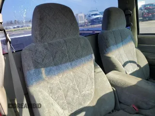 1998 GMC Sonoma with VIN 1GTCS144XWK512047, listed as a Copart auction lot 85928244 with 259,749 mi miles and Salvage Title. Bid and sale history available at carsss.com. Image 10.