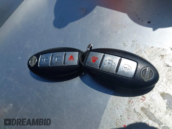 2014 Nissan Juke S with VIN JN8AF5MR0ET352658, listed as a IAAI auction lot 42235599 with 125,787 mi miles and . Bid and sale history available at DreamBid. Image 11.