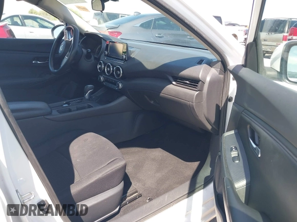 2021 Nissan Sentra S with VIN 3N1AB8BV5MY288151, listed as a IAAI auction lot 41990890 with 55,935 mi miles and . Bid and sale history available at DreamBid. Image 5.