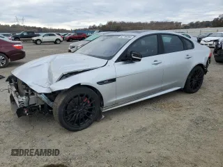 2016 Jaguar XF with VIN SAJBL4BV6GCY16964, listed as a Copart auction lot 82786584 with 100,587 mi miles and Salvage Title. Bid and sale history available at DreamBid. Image 1.