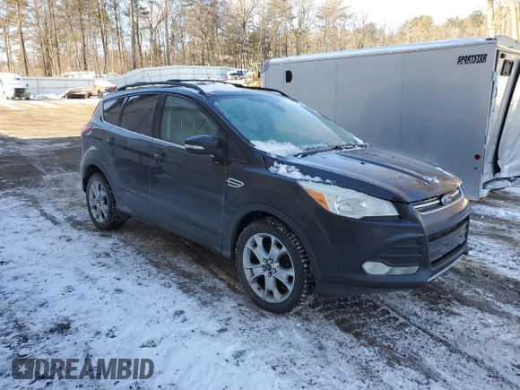 2013 Ford Escape SEL z VIN 1FMCU9H96DUD30275, wystawiony jako Copart lot #88585435 z przebiegiem 317 668 mil mil oraz Czysty tytuł • Clean title. Historia ofert i sprzedaży dostępna na DreamBid. Obrazek 4.