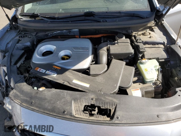 2016 Hyundai Sonata Hybrid SE with VIN KMHE24L1XGA013950, listed as a Copart auction lot 67882953 with 88,426 mi miles. Bid and sale history available at carsss.com. Image 12.