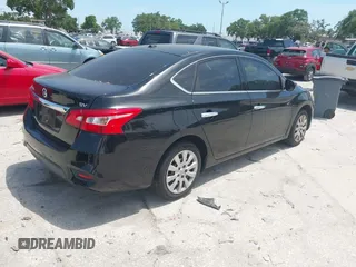 2016 Nissan Sentra SV z VIN 3N1AB7AP4GL646838, wystawiony jako IAAI lot #42368853 z przebiegiem 116 357 mil mil oraz . Historia ofert i sprzedaży dostępna na DreamBid. Obrazek 4.