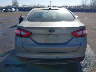 2015 Ford Fusion SE with VIN 3FA6P0H90FR132781, listed as a IAAI auction lot 41442151 with 196,240 mi miles. Bid and sale history available at carsss.com. Image 16.