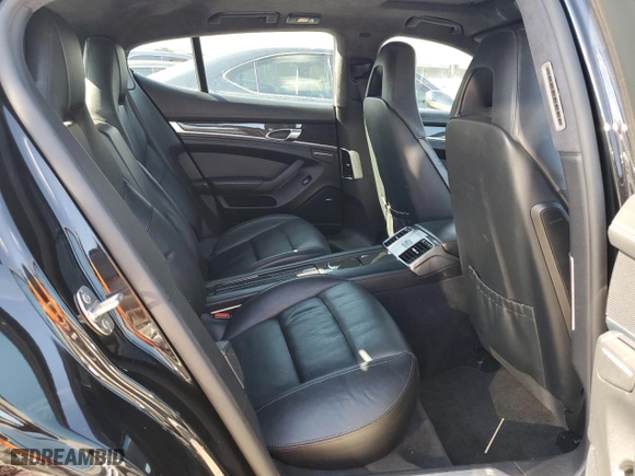 2011 Porsche Panamera Turbo with VIN WP0AC2A76BL090730, listed as a Copart auction lot 71494254 with 117,743 mi miles and Salvage Title. Bid and sale history available at carsss.com. Image 10.