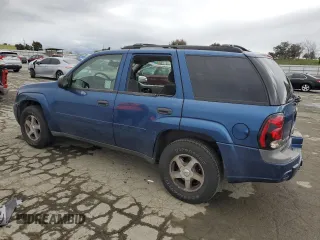 2006 Chevrolet TrailBlazer LS with VIN 1GNDS13S662213313, listed as a Copart auction lot 50398325 with 198,860 mi miles and Salvage Title. Bid and sale history available at DreamBid. Image 2.