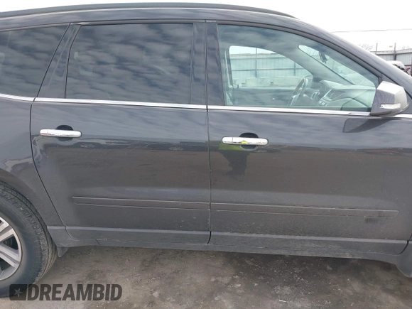 2015 Chevrolet Traverse LT with VIN 1GNKRGKD8FJ325528, listed as a IAAI auction lot 41654599 with 151,562 mi miles. Bid and sale history available at carsss.com. Image 13.