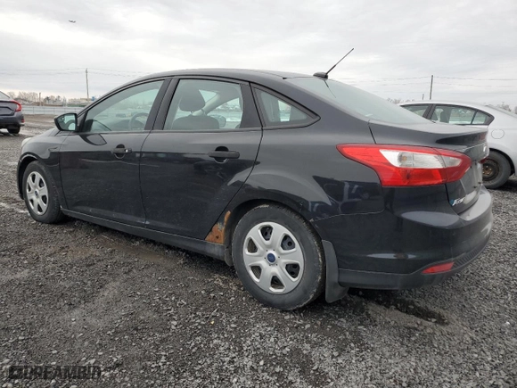 2014 Ford Focus S with VIN 1FADP3E24EL365446, listed as a Copart auction lot 52715445 with 83,147 mi miles and Clean Title. Bid and sale history available at carsss.com. Image 2.