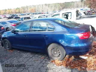 2013 Volkswagen Jetta Sedan SE with VIN 3VWDP7AJ8DM395980, listed as a IAAI auction lot 41013666 with 142,537 mi miles. Bid and sale history available at carsss.com. Image 14.