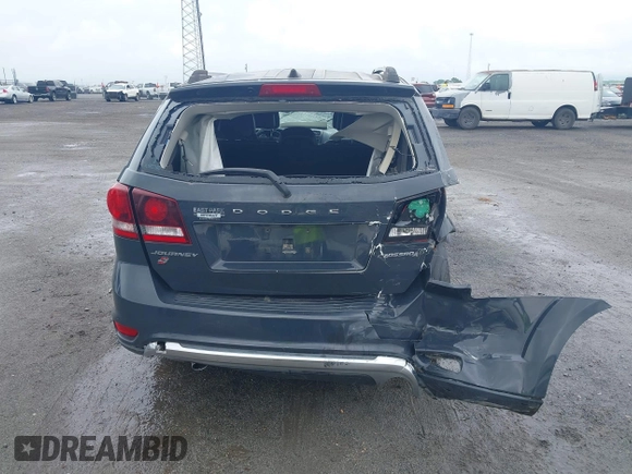 2018 Dodge Journey Crossroad with VIN 3C4PDDGGXJT514620, listed as a IAAI auction lot 42117159 with 110,252 mi miles. Bid and sale history available at carsss.com. Image 16.
