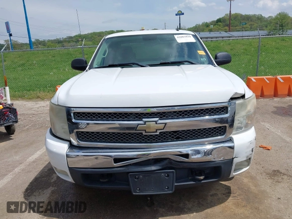 2011 Chevrolet Silverado 1500 LT with VIN 1GCRKSE30BZ169661, listed as a IAAI auction lot 42082818 with 234,384 mi miles and . Bid and sale history available at DreamBid. Image 12.
