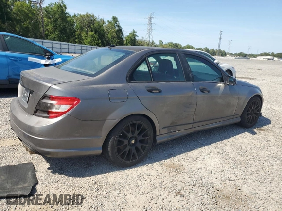 2010 Mercedes-Benz C 300 Sport z VIN WDDGF5EB0AR088894, wystawiony jako Copart lot #58411095 z przebiegiem Nie podano mil oraz Czysty tytuł • Clean title. Historia ofert i sprzedaży dostępna na DreamBid. Obrazek 3.