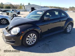 2013 Volkswagen Beetle Entry with VIN 3VWFP7AT6DM670062, listed as a Copart auction lot 88025825 with 108,852 mi miles and Salvage Title. Bid and sale history available at DreamBid. Image 1.
