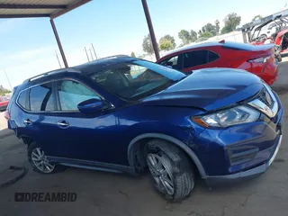 2019 Nissan Rogue SV с VIN KNMAT2MT8KP510943, выставлен на аукционе IAAI как лот 42643967 с пробегом 73 077 миль миль и . История ставок и продаж доступна на DreamBid. Изображение 14.