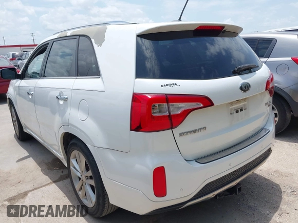 2014 Kia Sorento SX Limited with VIN 5XYKW4A74EG485464, listed as a IAAI auction lot 42546550 with 138,646 mi miles and . Bid and sale history available at DreamBid. Image 3.