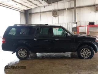 2014 Ford Expedition Max Limited z VIN 1FMJK2A53EEF01717, wystawiony jako IAAI lot #41962681 z przebiegiem 174 331 mil mil oraz . Historia ofert i sprzedaży dostępna na DreamBid. Obrazek 12.