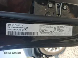 2022 Jeep Cherokee Latitude Lux z VIN 1C4PJMMN6ND542731, wystawiony jako Copart lot #59912205 z przebiegiem 9 483 mil mil oraz Szkoda całkowita • Salvage title. Historia ofert i sprzedaży dostępna na DreamBid. Obrazek 14.
