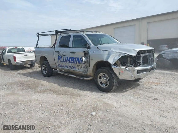 2013 Ram 2500 Tradesman with VIN 3C6UR5CL2DG553493, listed as a IAAI auction lot 41745488 with 242,474 mi miles. Bid and sale history available at carsss.com. Image 1.