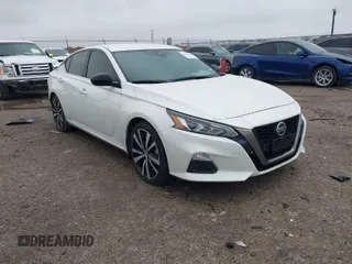 2022 Nissan Altima 2.5 SR with VIN 1N4BL4CV8NN356016, listed as a IAAI auction lot 41562146 with 45,139 mi miles. Bid and sale history available at carsss.com. Image 1.