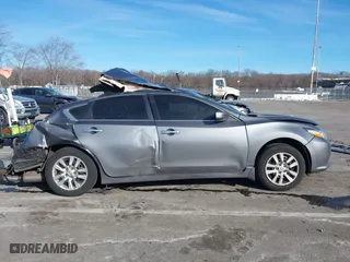 2018 Nissan Altima 2.5 SL with VIN 1N4AL3AP6JC471813, listed as a IAAI auction lot 41309916 with 1 mi miles. Bid and sale history available at carsss.com. Image 13.