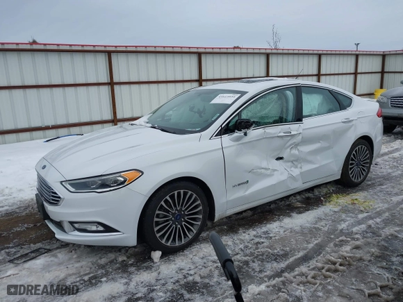 2018 Ford Fusion Hybrid Titanium with VIN 3FA6P0RUXJR159658, listed as a IAAI auction lot 41615954 with 101,475 mi miles. Bid and sale history available at carsss.com. Image 19.