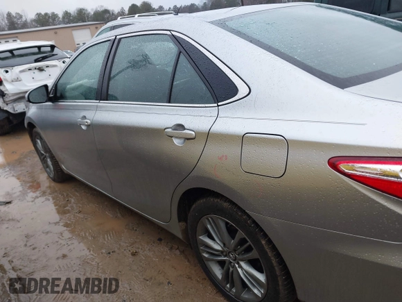 2015 Toyota Camry XLE with VIN 4T1BF1FK5FU925523, listed as a IAAI auction lot 41567775 with 159,086 mi miles. Bid and sale history available at carsss.com. Image 15.