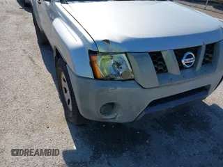 2006 Nissan Xterra SE z VIN 5N1AN08U66C503161, wystawiony jako IAAI lot #42354926 z przebiegiem 200 129 mil mil oraz . Historia ofert i sprzedaży dostępna na DreamBid. Obrazek 12.