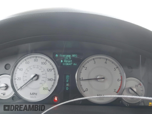2006 Chrysler 300 C with VIN 2C3LA63H26H421354, listed as a IAAI auction lot 41706454 with 113,647 mi miles. Bid and sale history available at carsss.com. Image 7.