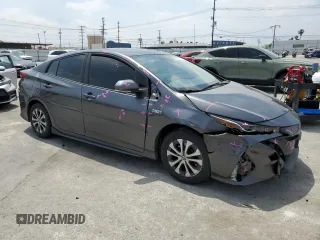 2022 Toyota Prius LE z VIN JTDKAMFP7N3210649, wystawiony jako Copart lot #55572175 z przebiegiem 40 565 mil mil oraz Szkoda całkowita • Salvage title. Historia ofert i sprzedaży dostępna na DreamBid. Obrazek 4.