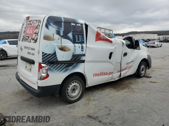 2018 Nissan NV200 S z VIN 3N6CM0KN8JK698925, wystawiony jako Copart lot #50991315 z przebiegiem Nie podano mil oraz Szkoda całkowita • Salvage title. Historia ofert i sprzedaży dostępna na DreamBid. Obrazek 3.