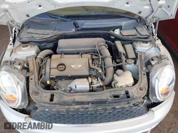 2011 MINI Hardtop S с VIN WMWSV3C56BTY15109, выставлен на аукционе IAAI как лот 42506082 с пробегом 93 443 миль миль и . История ставок и продаж доступна на DreamBid. Изображение 10.