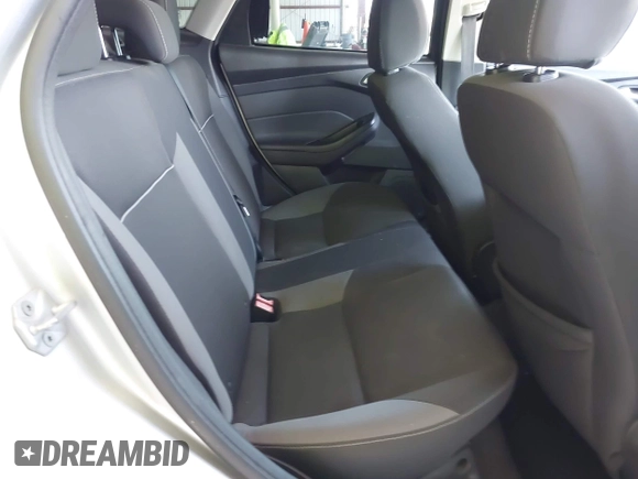 2013 Ford Focus SE with VIN 1FADP3F27DL375465, listed as a IAAI auction lot 42170250 with 123,427 mi miles. Bid and sale history available at carsss.com. Image 8.