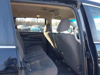 2017 Honda Odyssey SE with VIN 5FNRL5H31HB020510, listed as a IAAI auction lot 41877937 with 105,690 mi miles and . Bid and sale history available at carsss.com. Image 8.