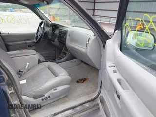 1995 Ford Explorer Eddie Bauer с VIN 1FMDU34X6SZB54169, выставлен на аукционе IAAI как лот 42428570 с пробегом 246 888 миль миль и . История ставок и продаж доступна на DreamBid. Изображение 5.