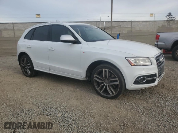 2014 Audi SQ5 Prestige with VIN WA1VGAFP0EA105905, listed as a Copart auction lot 82594444 with 117,847 mi miles and Clean title. Bid and sale history available at DreamBid. Image 4.