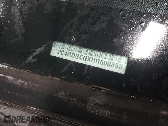 2017 Dodge Grand Caravan SXT with VIN 2C4RDGCGXHR600393, listed as a Copart auction lot 43470395 with Not Provided miles and Non Repairable. Bid and sale history available at DreamBid. Image 13.