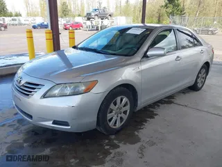 2007 Toyota Camry Hybrid with VIN JTNBB46K973039855, listed as a IAAI auction lot 41992018 with 156,158 mi miles. Bid and sale history available at carsss.com. Image 17.